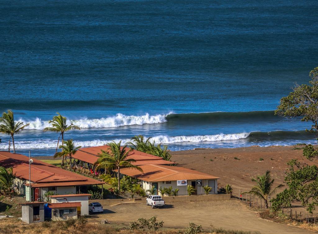 Beach Break Hotel & Surf Camp De Плайя-Венао Екстер'єр фото